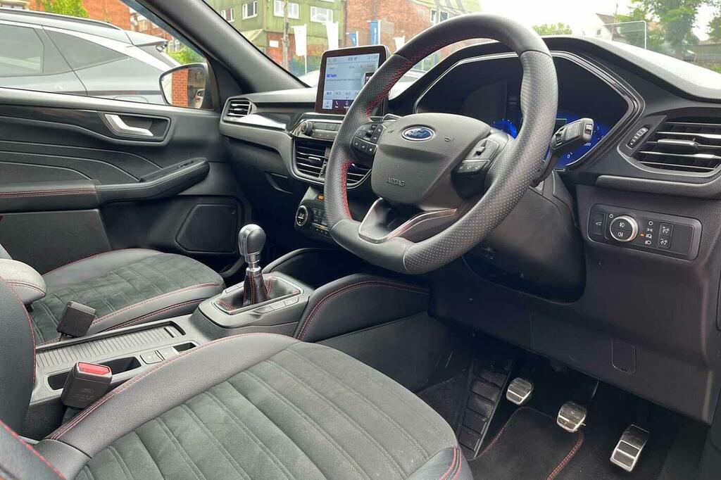 Ford Kuga 1.5 Ecoboost 150 St-line X BD22NMZ Red #5