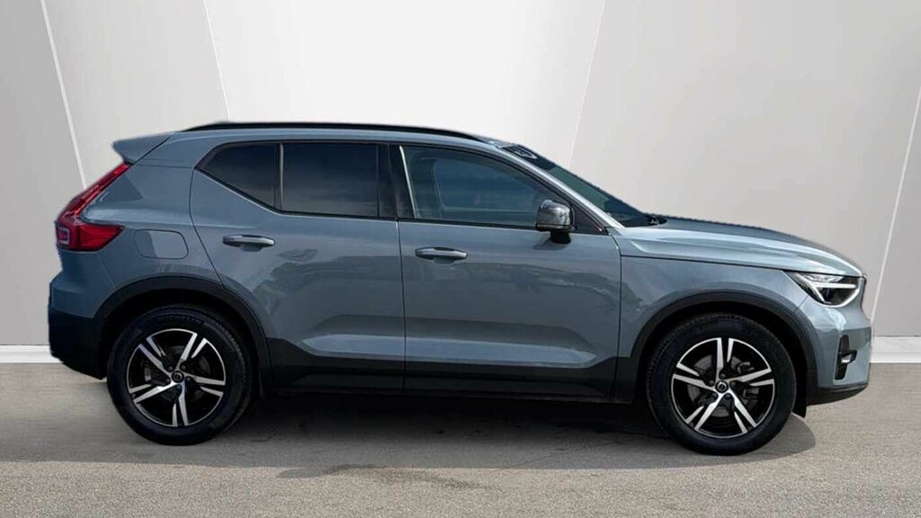 Volvo XC40 B3 161Bhp Plus Dark Mild Hybrid - Rear Camera CK23RLV Grey #3