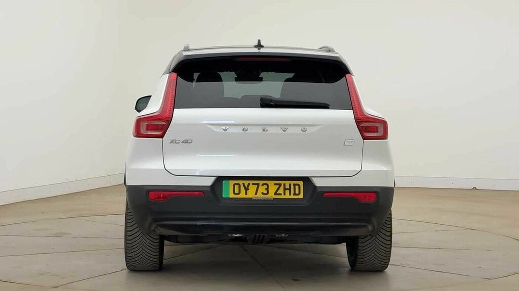 Volvo XC40 Twin Motor Recharge 402Bhp Ultimate - White #4