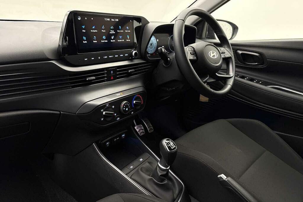 Hyundai Bayon 1.0 T-gdi Advance EN24VUX Grey #2