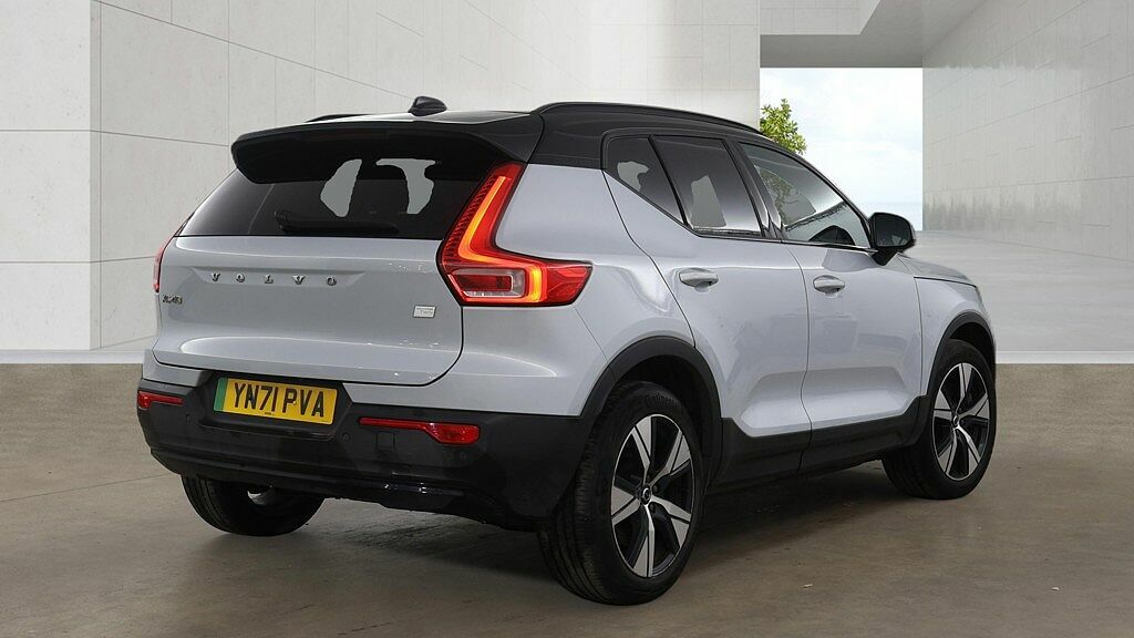 Volvo XC40 Recharge Core, Twin Motor YN71PVA Silver #4
