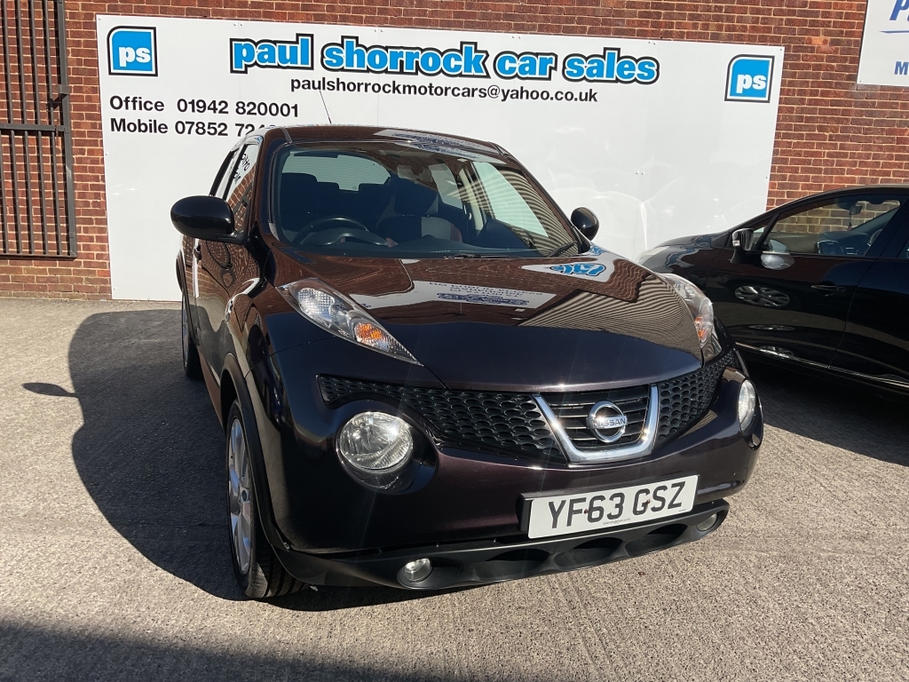 Nissan Juke Hatchback 1.6 N-tec Is Black