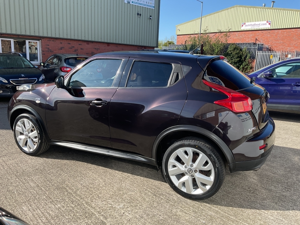 Nissan Juke Hatchback 1.6 N-tec Is YF63GSZ Black #4