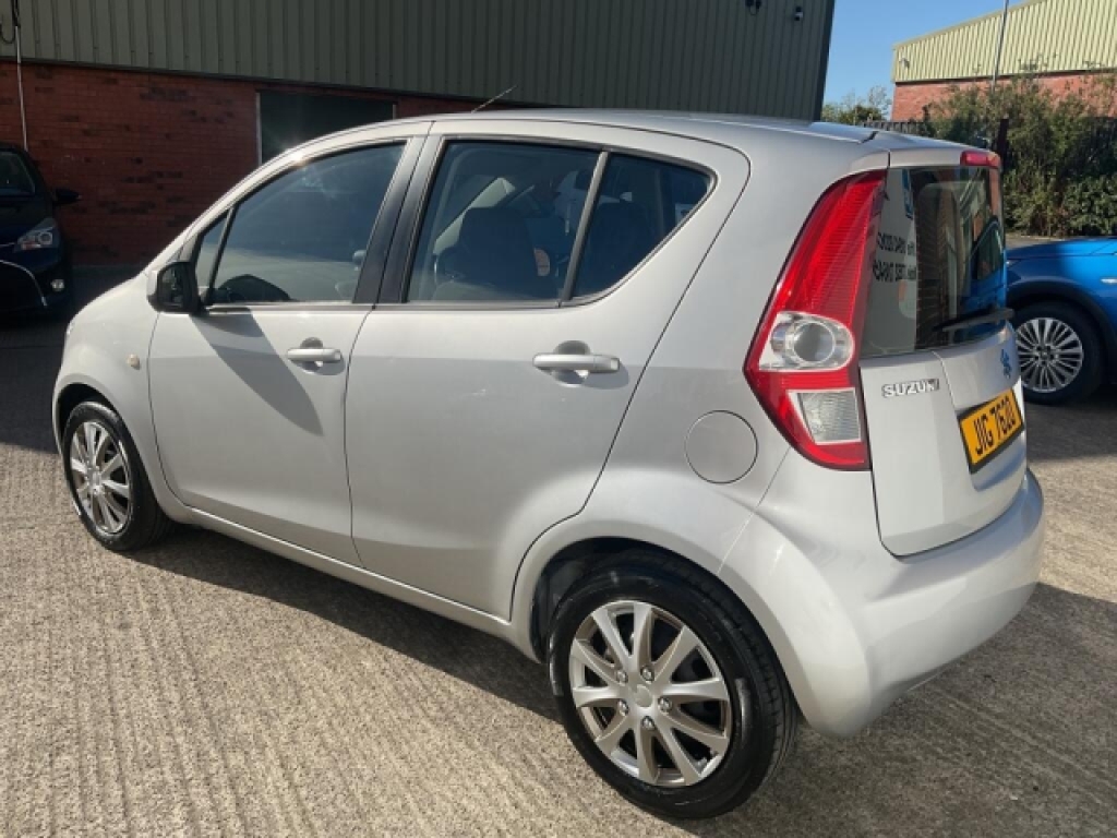 Suzuki Splash Hatchback 1.0 Gls Silver #5