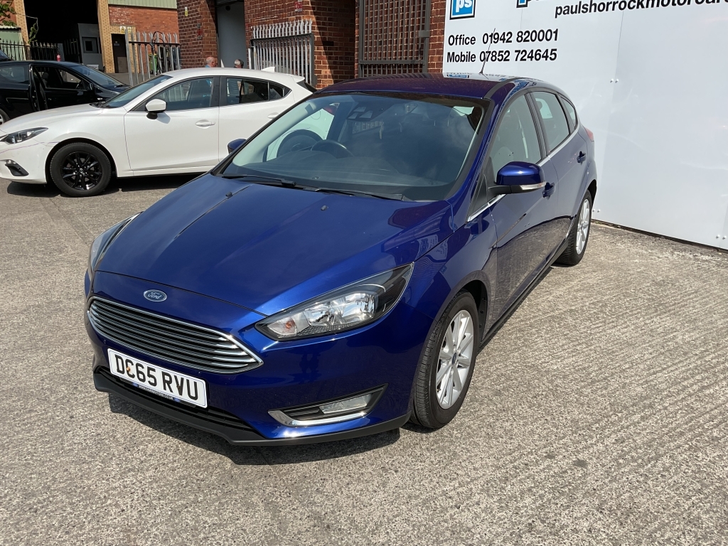 Ford Focus Hatchback 1.5 Titanium Tdci DC65RVU Blue #2