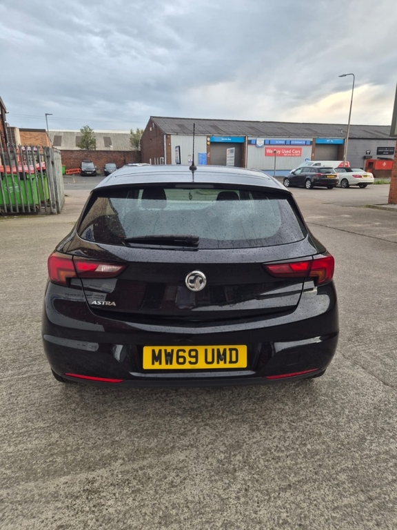 Vauxhall Astra Hatchback 1.6 Sri Cdti S S MW69UMD Black #2