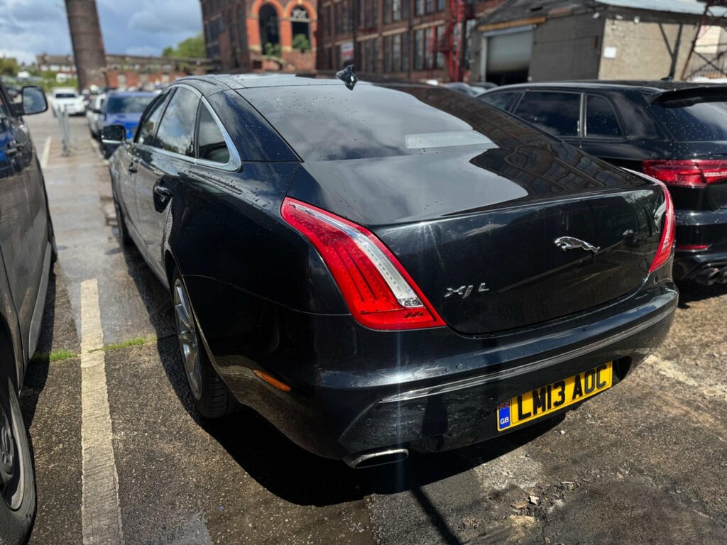Jaguar XJ 3.0D V6 Luxury Euro 5 Ss Lwb Black #4