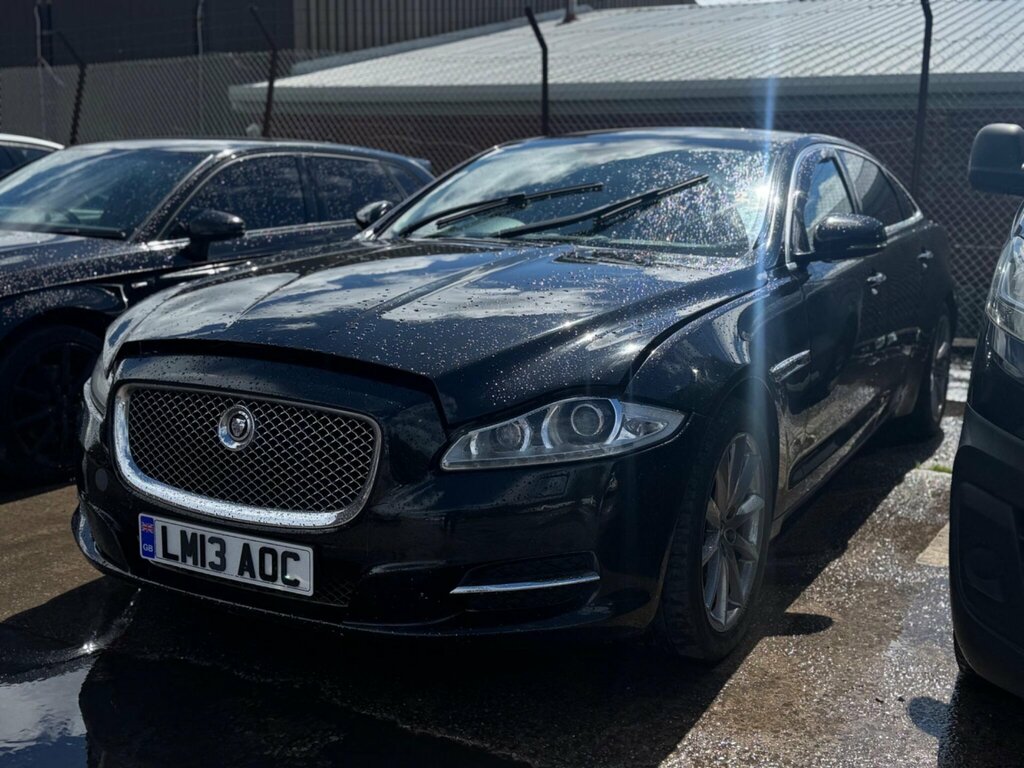 Jaguar XJ 3.0D V6 Luxury Euro 5 Ss Lwb Black #3