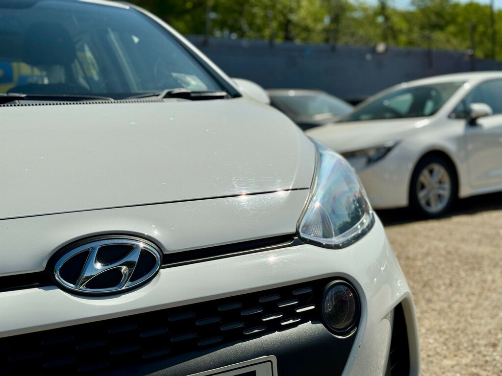 Hyundai I10 Se White #2