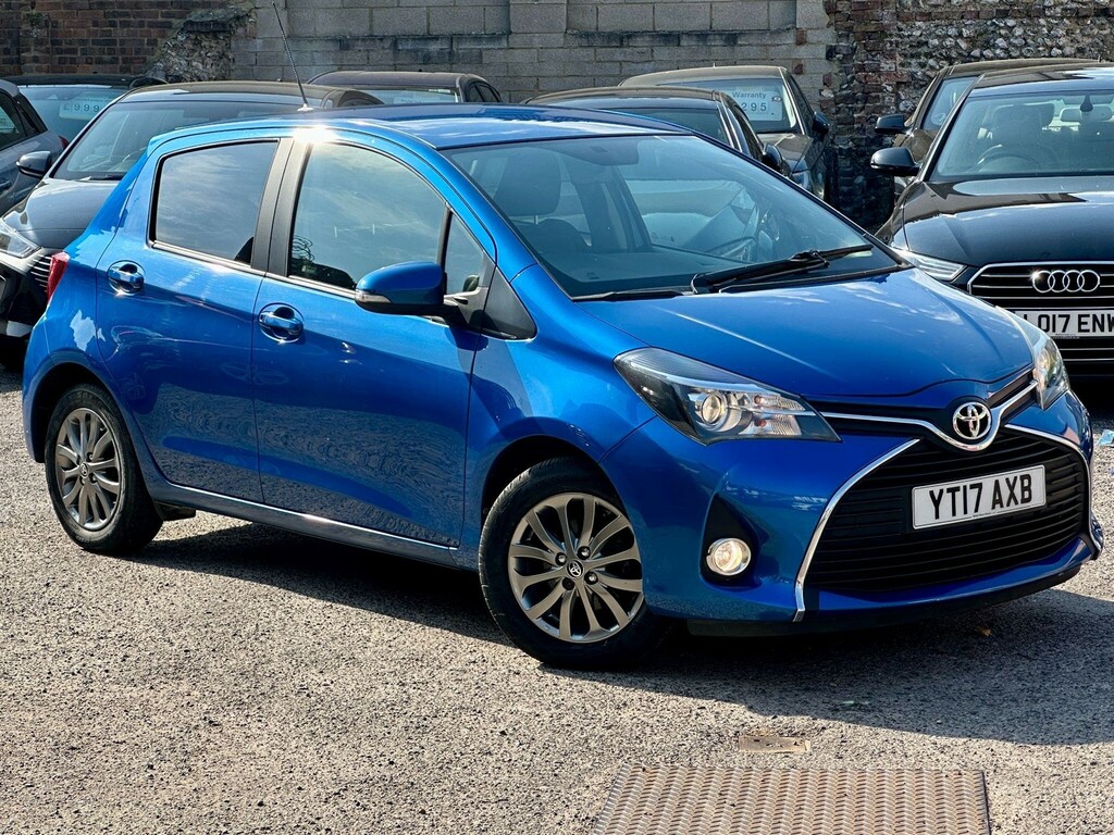Toyota Yaris Hatchback Blue