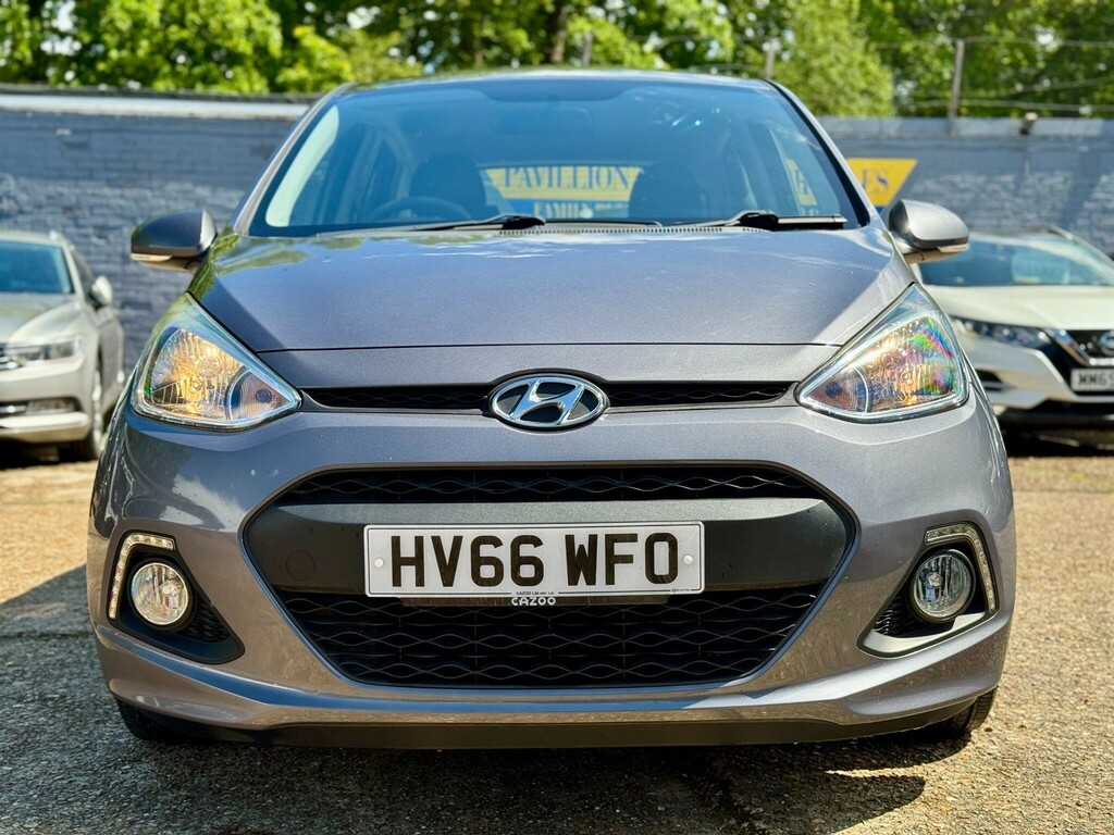 Hyundai I10 Hatchback HV66WFO Grey #2