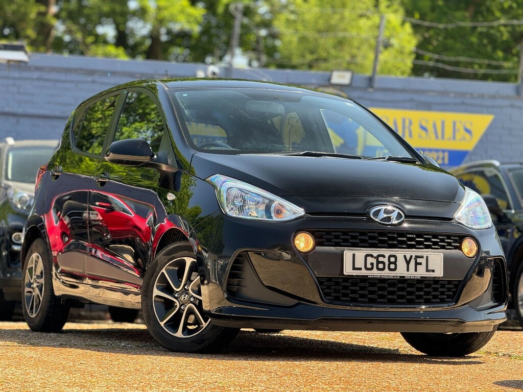 Hyundai I10 Hatchback LG68YFL Black #5
