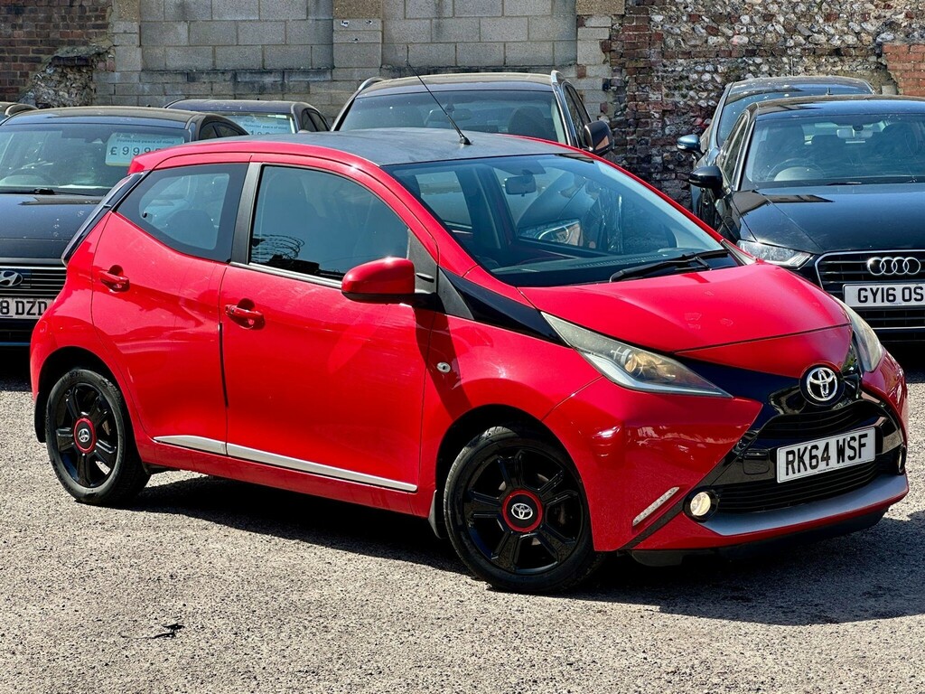 Toyota Aygo Aygo X-pression Vvt-i Cvt Red