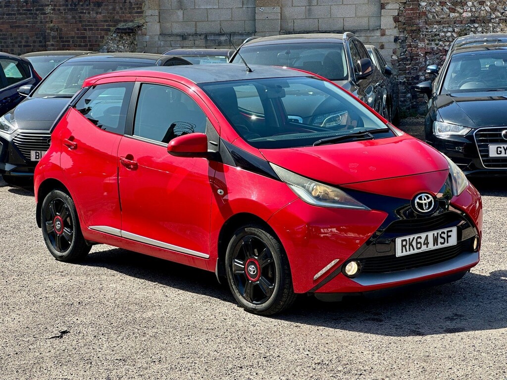 Toyota Aygo Aygo X-pression Vvt-i Cvt RK64WSF Red #5