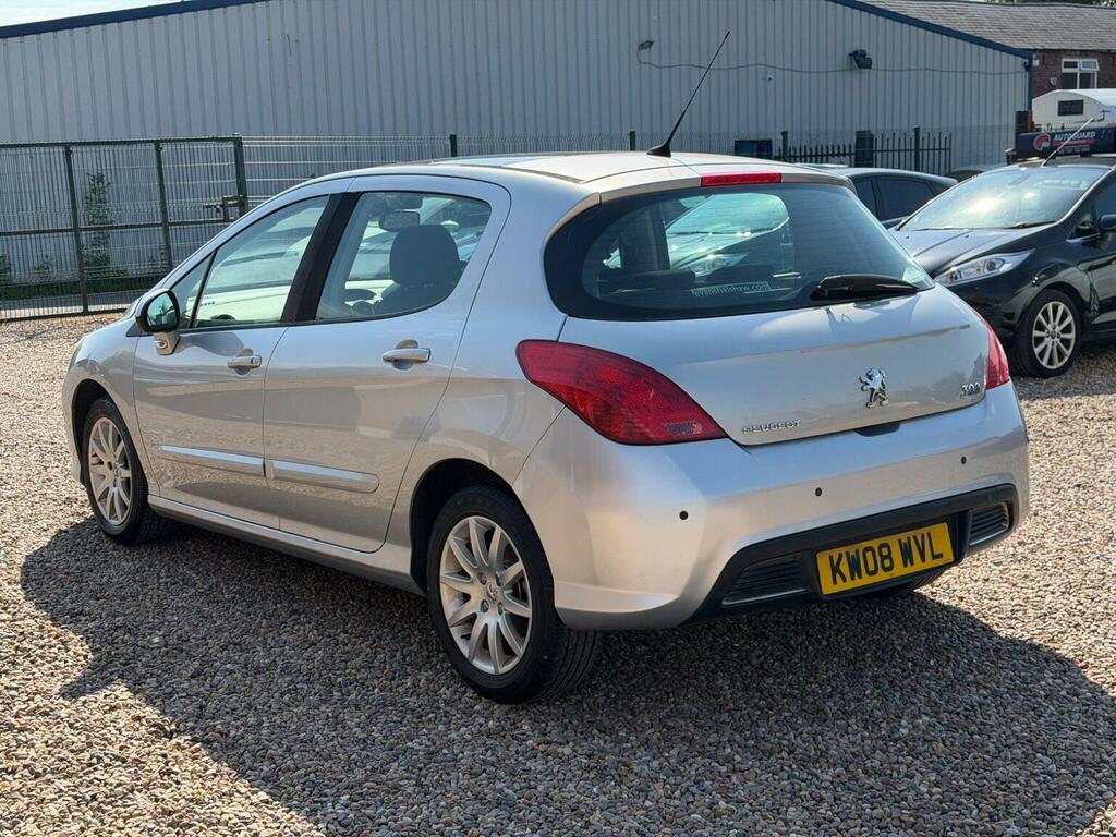 Peugeot 308 Hatchback 1.6 Thp Se 200808 Silver #4