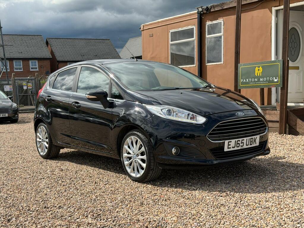 Ford Fiesta Hatchback 1.0T Ecoboost Titanium X Euro 6 Ss EJ65UBK Black