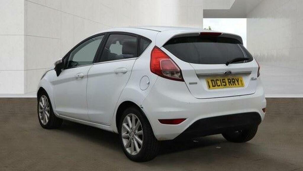 Ford Fiesta Hatchback 1.0T Ecoboost Titanium Euro 6 Ss DC15RRY White #3