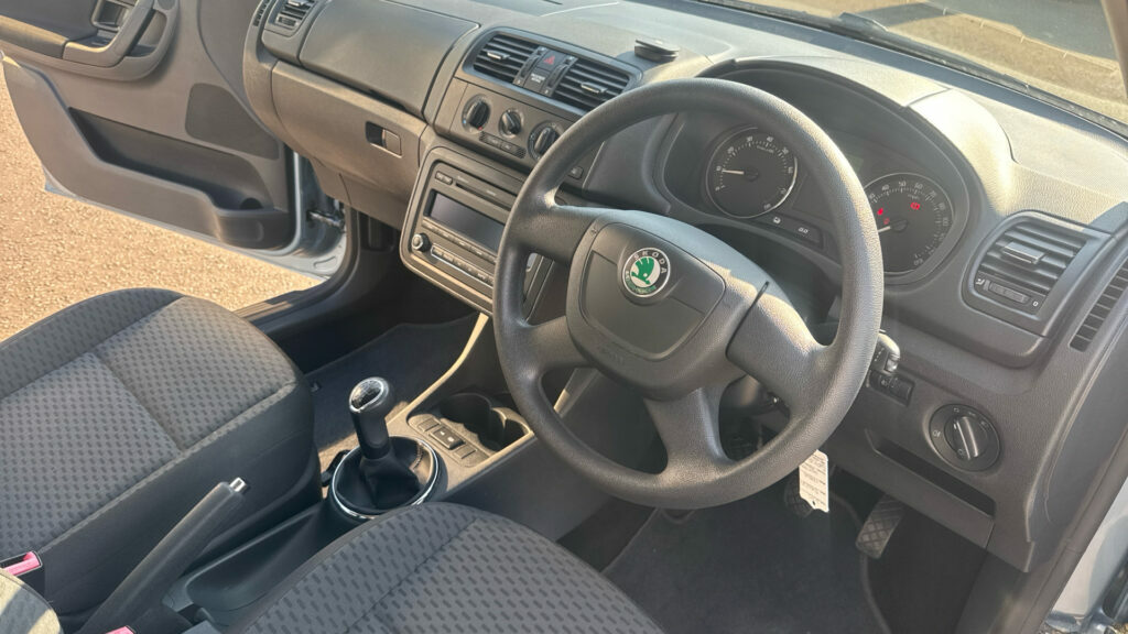 Skoda Fabia 1.2 12V Se Grey #6