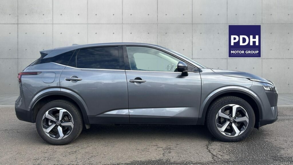 Nissan Qashqai 1.3 Dig-t Mh 158 N-connecta Xtronic #2