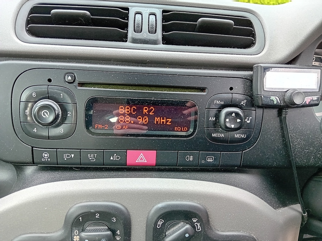 Fiat Panda 1.2 Easy Hatchback Euro 5 69 Bh AO62GHZ White #4