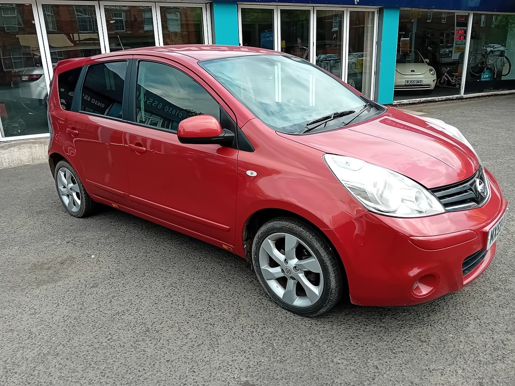 Nissan Note 1.5 Dci Tekna Hatchback Euro 4 MX59UCL Red #2