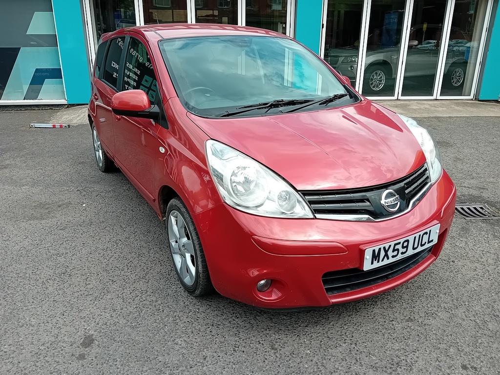 Nissan Note 1.5 Dci Tekna Hatchback Euro 4 Red