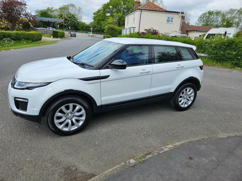Land Rover Range Rover Evoque Suv 2.0 Ed4 Se Tech Fwd Euro 6 Ss 201717 NK17WNN White #5