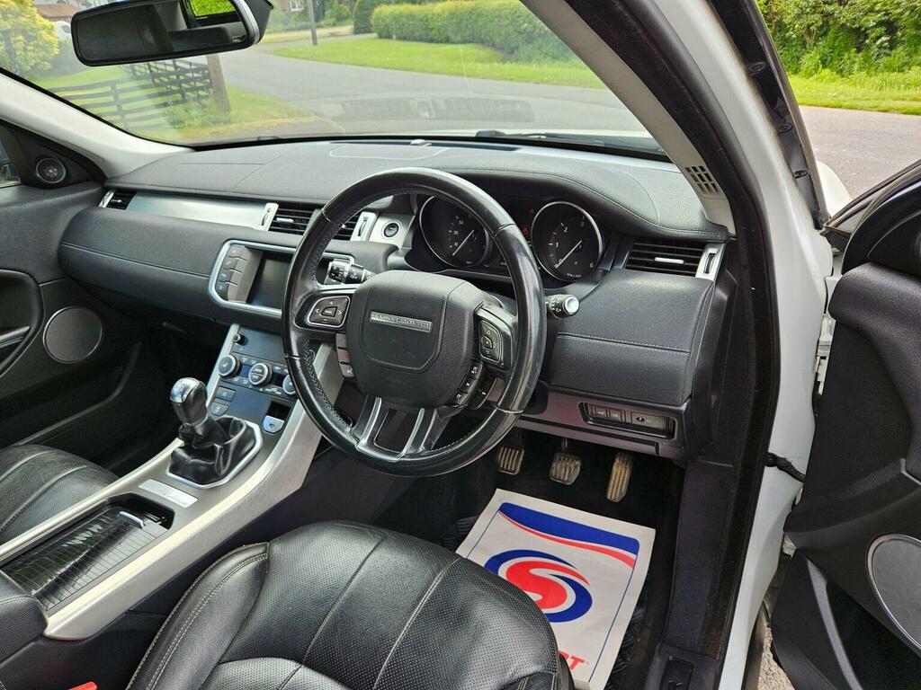 Land Rover Range Rover Evoque Suv 2.0 Ed4 Se Tech Fwd Euro 6 Ss 201717 NK17WNN White #2