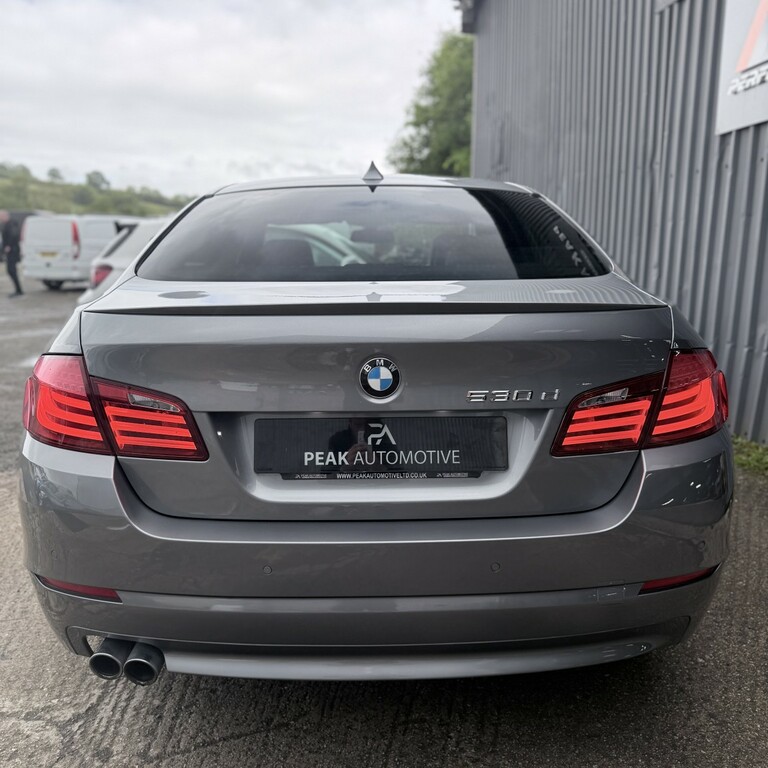 BMW 5 Series 3.0 530D Se Saloon YF10BMZ Grey #5
