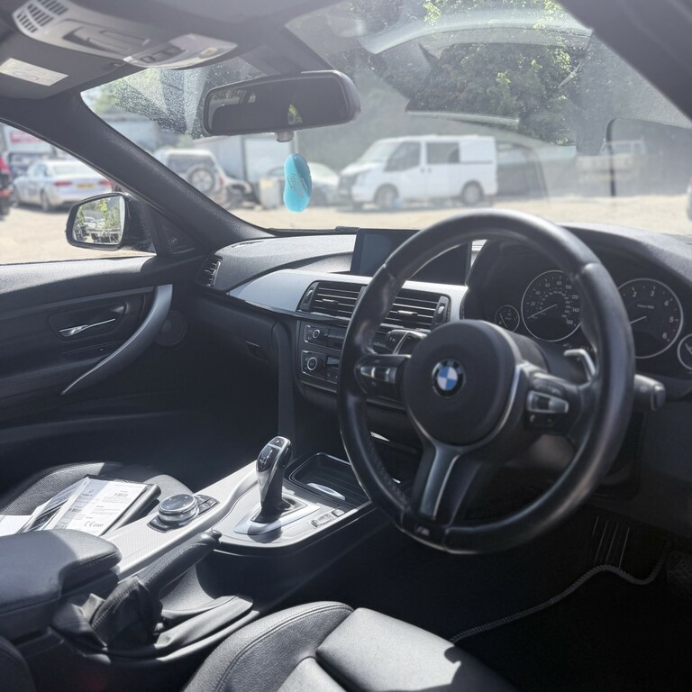 BMW 3 Series 2.0 320D M Sport Touring BU14BJZ Black #5