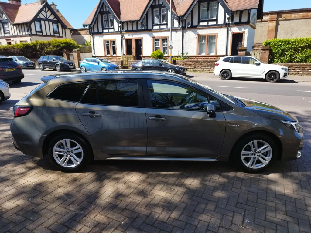 Suzuki Swace 1.8 Ultra Cvt KX25SZW Brown #3