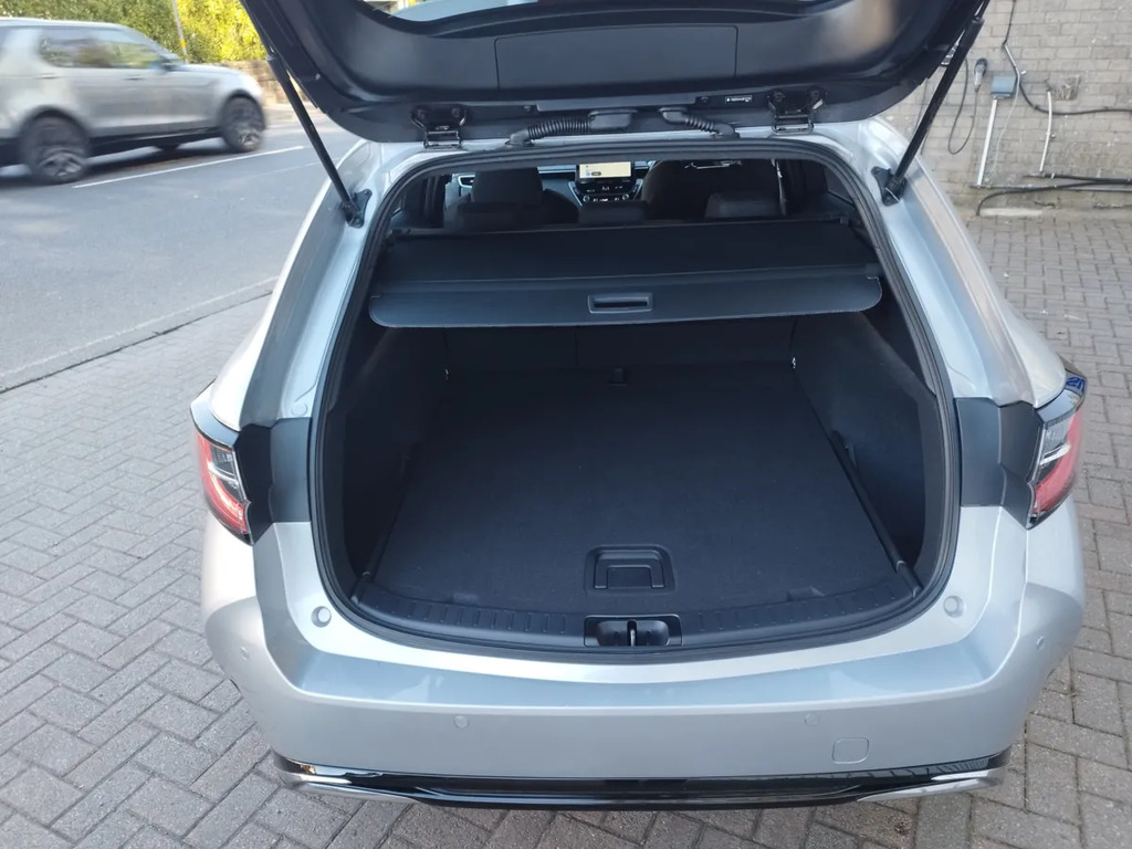 Suzuki Swace 1.8 Ultra Cvt Silver #6