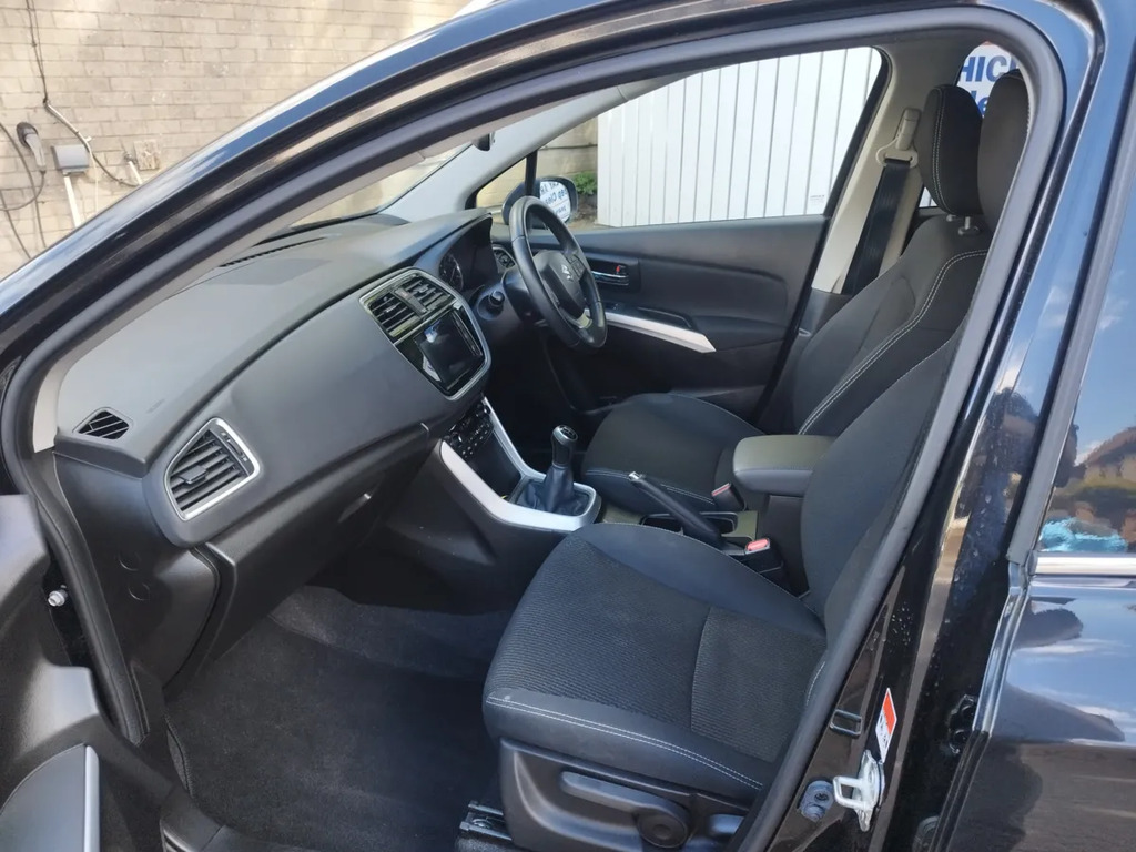 Suzuki S Cross Sz5 Boosterjet Black #17