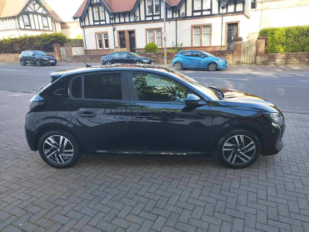 Peugeot 208 1.2 Active Premium SH73UMJ Black #3