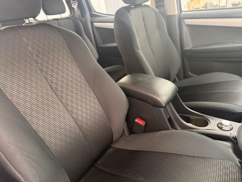 Isuzu D-Max Yukon 1.9Td  #10