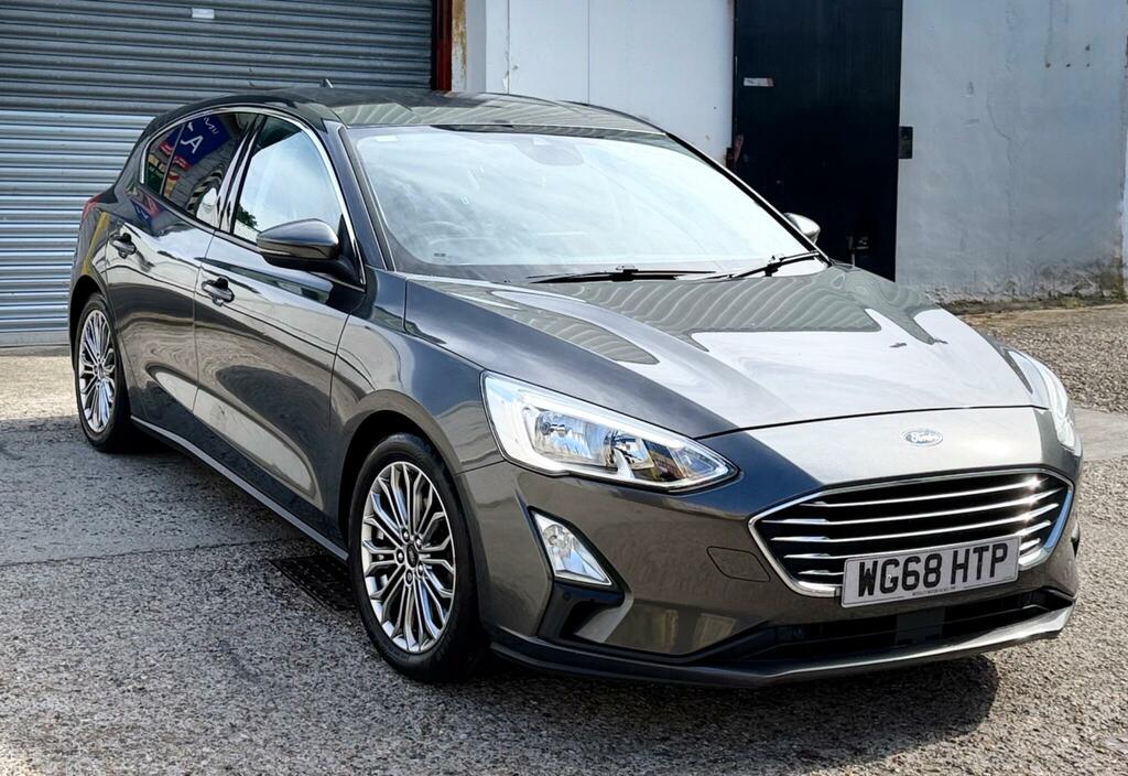 Ford Focus Hatchback WG68HTP #4