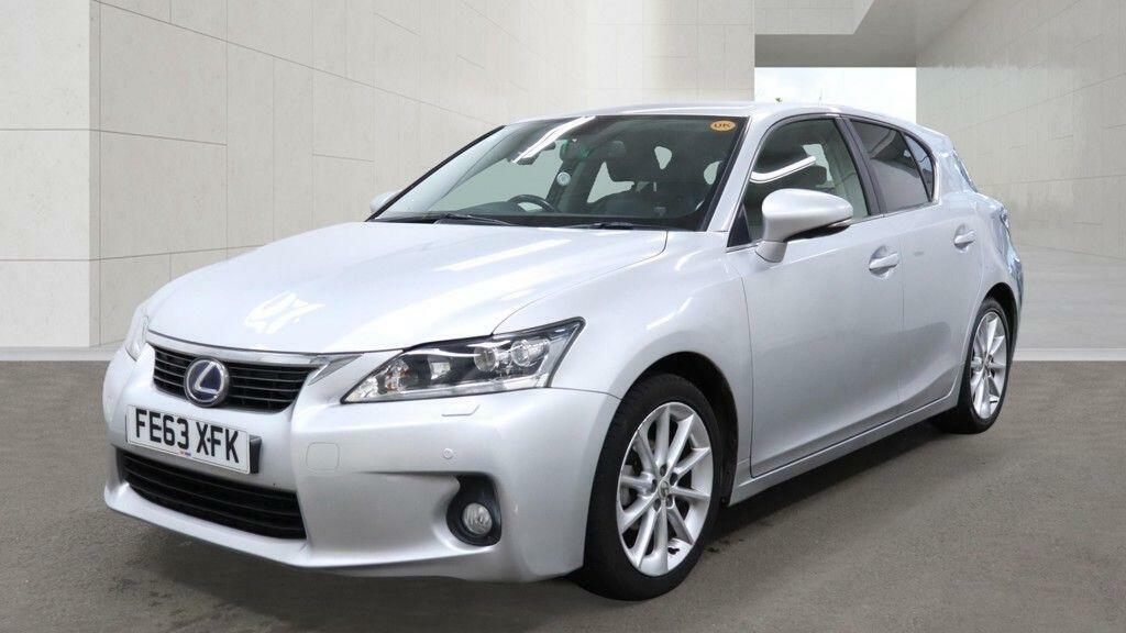 Lexus CT Hatchback FE63XFK #3