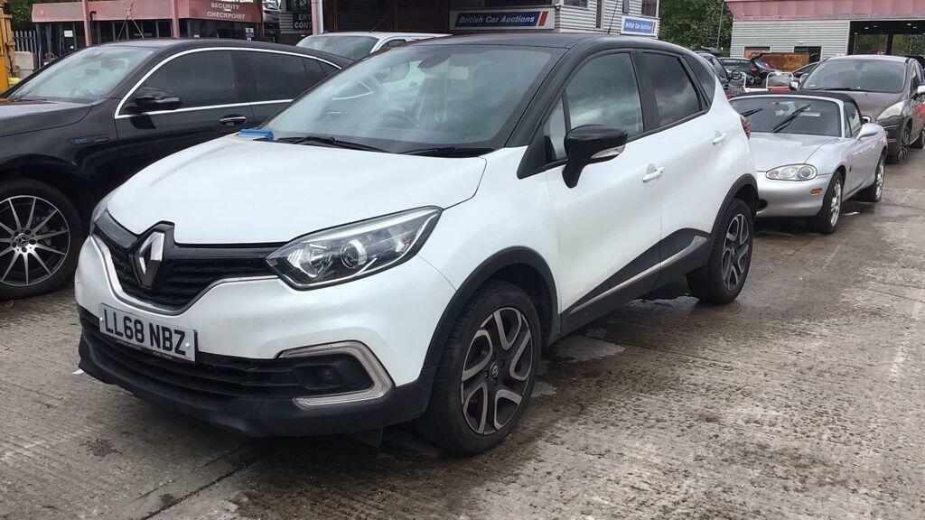 Renault Captur Suv LL68NBZ #2