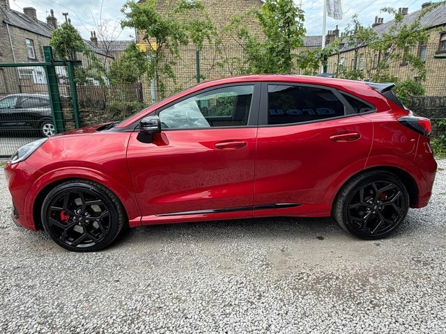 Ford Puma Suv WN25AHZ Red #4