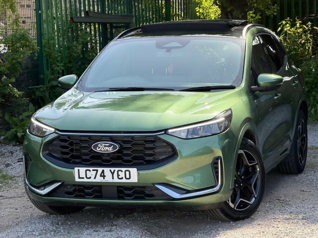 Ford Kuga Suv LC74YCO Green #3