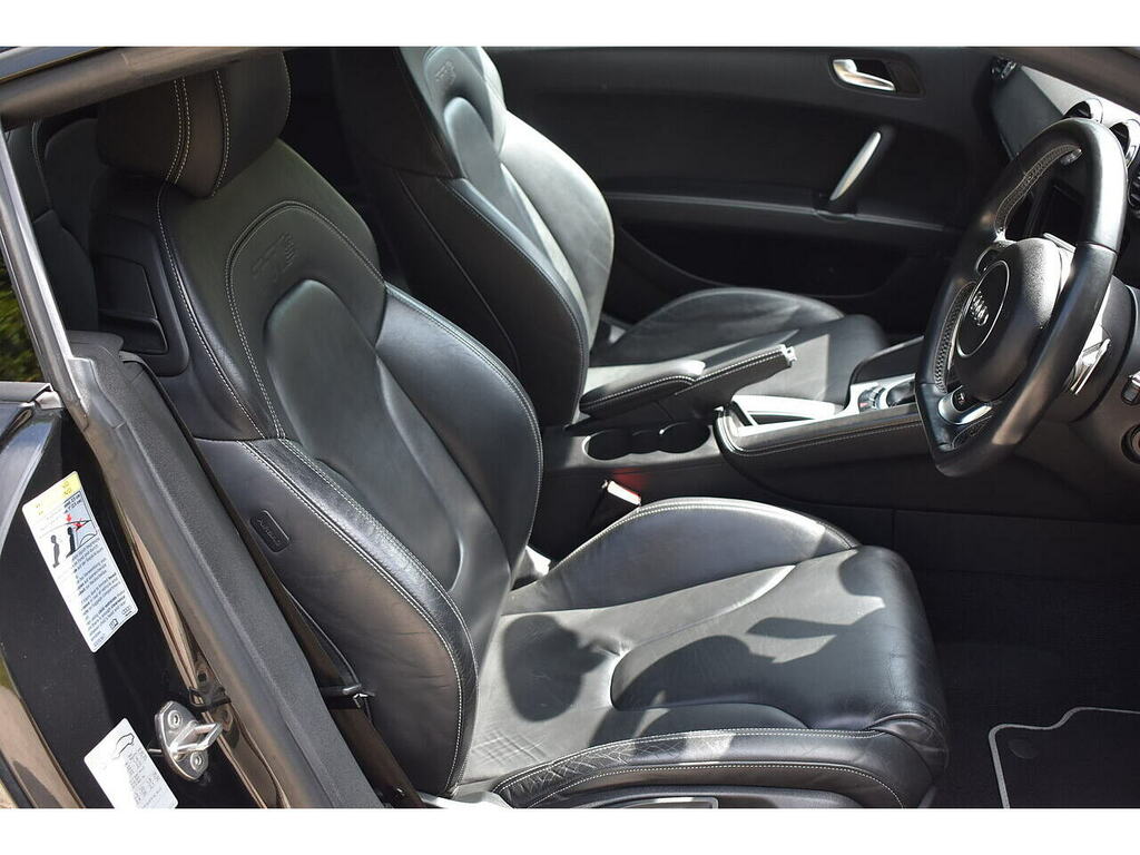 Audi TTS Black Edition Black #25