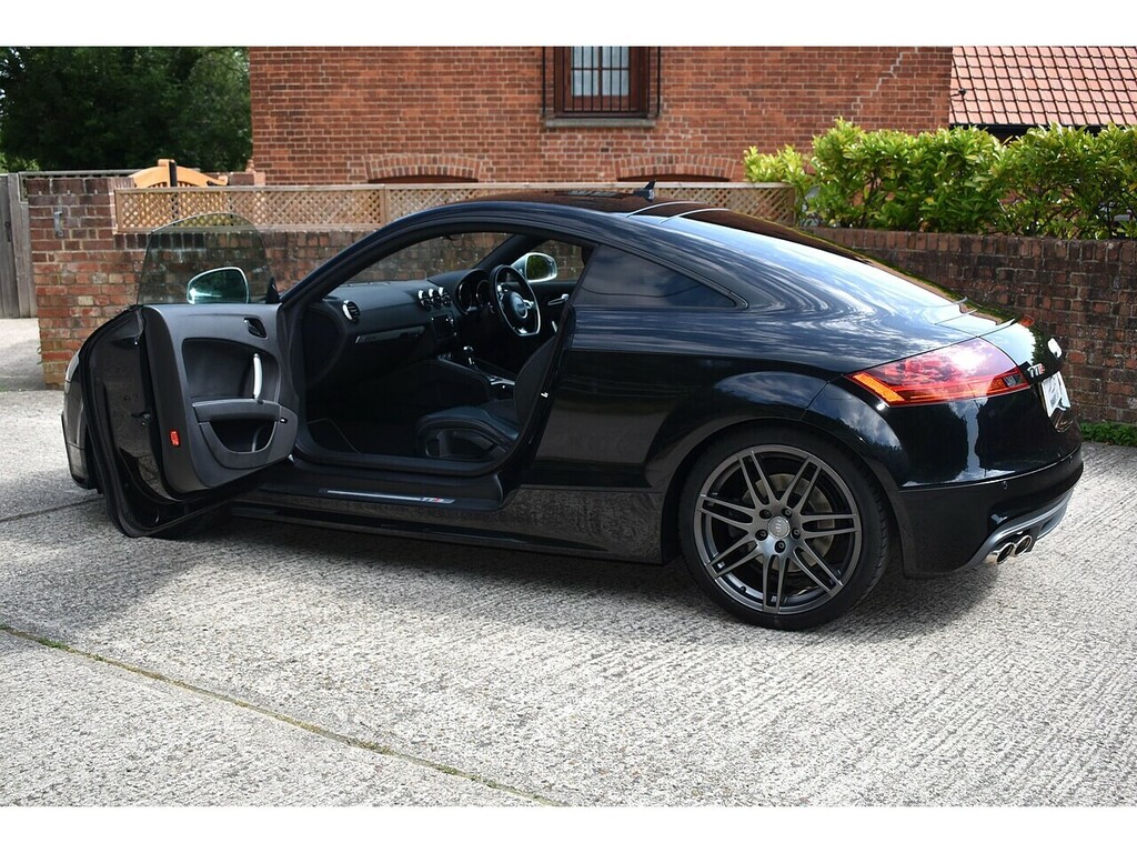 Audi TTS Black Edition Black #18