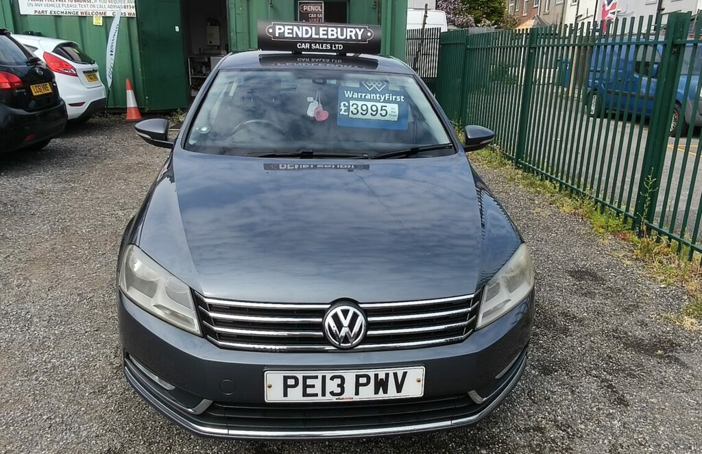 Volkswagen Passat Saloon Black