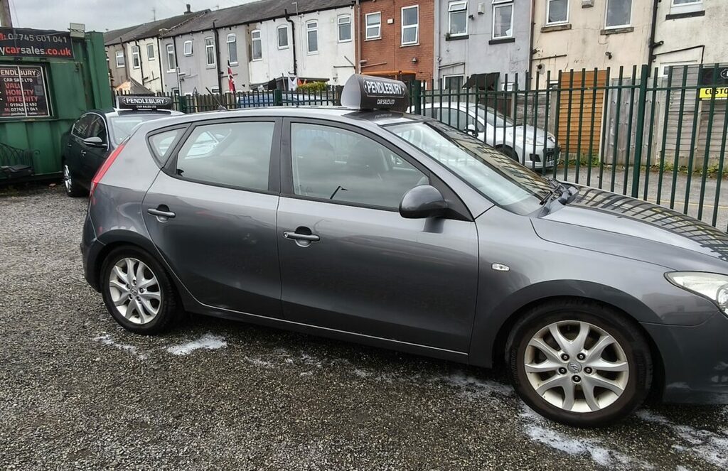 Hyundai  Hatchback ET59EPO Black #2
