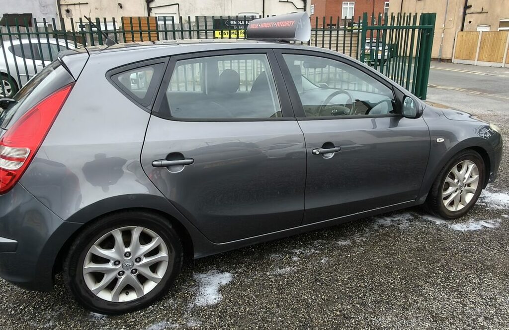 Hyundai  Hatchback ET59EPO Black #3