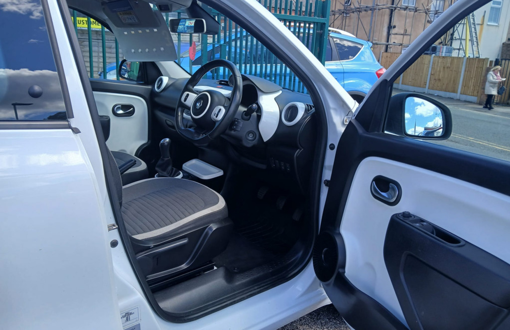 Renault Twingo Twingo Dynamique Sce Ss CA15JXB Black #3