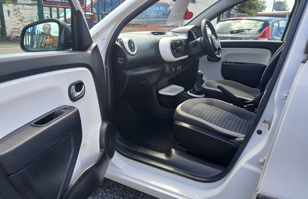 Renault Twingo Twingo Dynamique Sce Ss CA15JXB Black #2