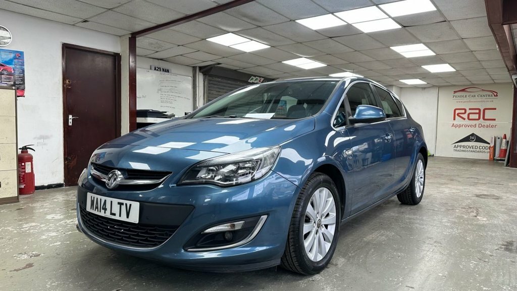 Vauxhall Astra 2L Elite Blue #5