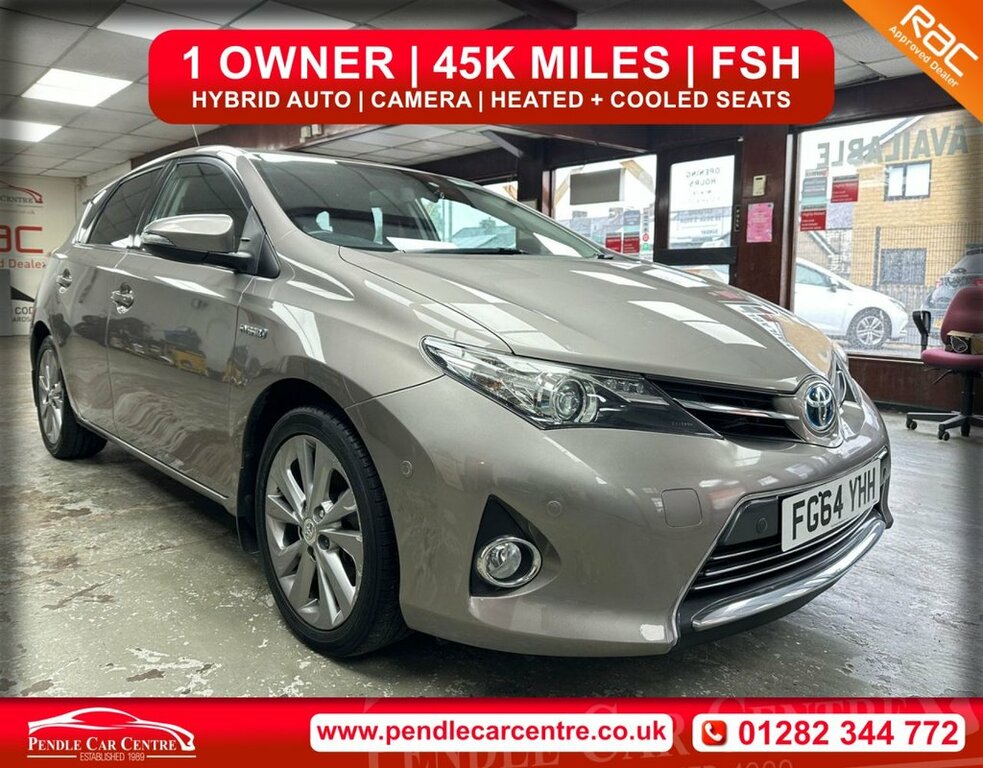 Toyota Auris 1.8L Excel Brown