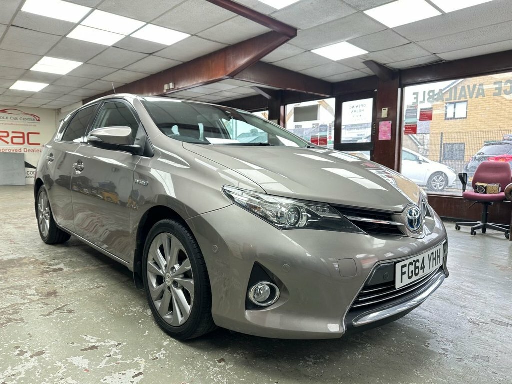 Toyota Auris 1.8L Excel Brown #2
